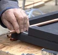 13 Chauffe_eau_solaire_Grille_et_nourrice_-_Tige_m_tallique Comment fabriquer un chauffe eau solaire Last Guide.png