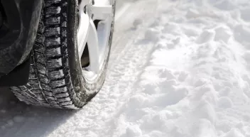 Quoi faire en hiver lorsqu'on est bloqué dans son véhicule? Last Guide 
