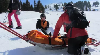 Comment réagir à une blessure à la tête selon la Wilderness Medicine? Last Guide