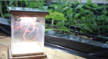 Comment fabriquer une lampe solaire à batteries lithium récupérées-LastGuide1.jpg