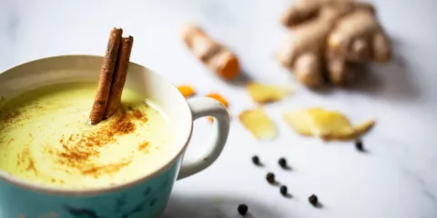 Comment préparer le lait d'or?