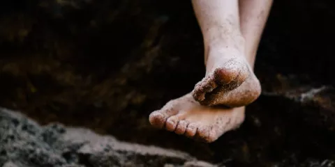 Comment le earthing est-il favorable à notre vie solutionera.jpg (63.75 Ko)