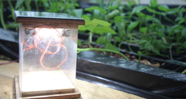 Comment fabriquer une lampe solaire à batteries lithium récupérées-LastGuide1.jpg