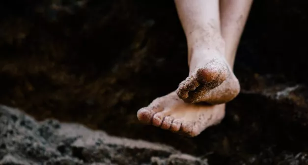 Comment le earthing est-il favorable à notre vie solutionera.jpg (63.75 Ko)