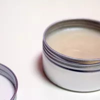 Comment faire un déodorant liquide à base de bicarbonate de soude-LastGuide1.jpeg 